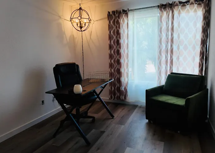 Holiday home 12 Min To Phoenix Raceway Perfect For Large Groups &work